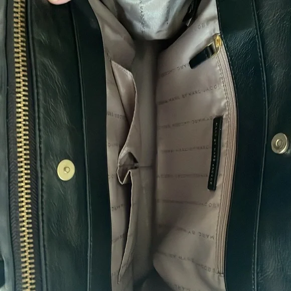 Marc by Marc Jacobs Handbag - Picture 6 of 11